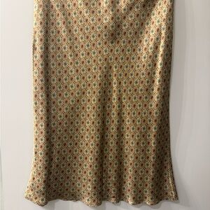 Banana Republic Elegant Silk Patterned Skirt - Cream and Black